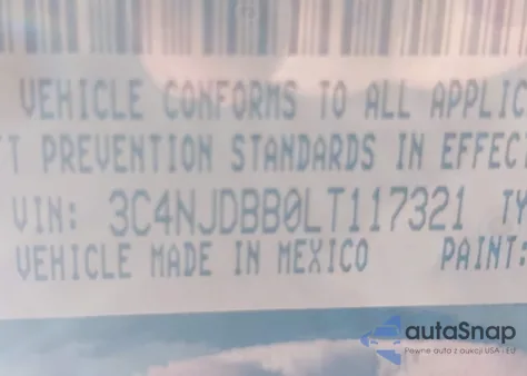 2020 Jeep Compass Latitude 4X4 z USA, uszkodzony, nr VIN 3C4NJDBB0LT117321